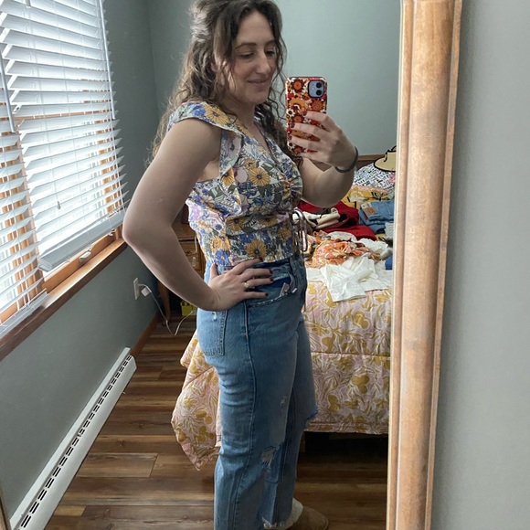 Flower Crop Top - Picture 2 of 4